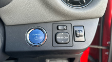 Toyota Yaris 1.5 Hybrid Icon 5dr CVT Hybrid Hatchback